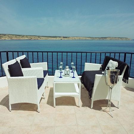 Maltaholiday Seafront Penthouse Apartamento Mellieħa Exterior foto