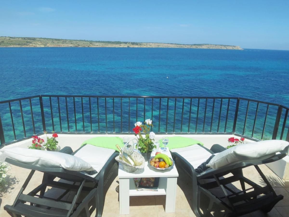 Maltaholiday Seafront Penthouse Apartamento Mellieħa Exterior foto